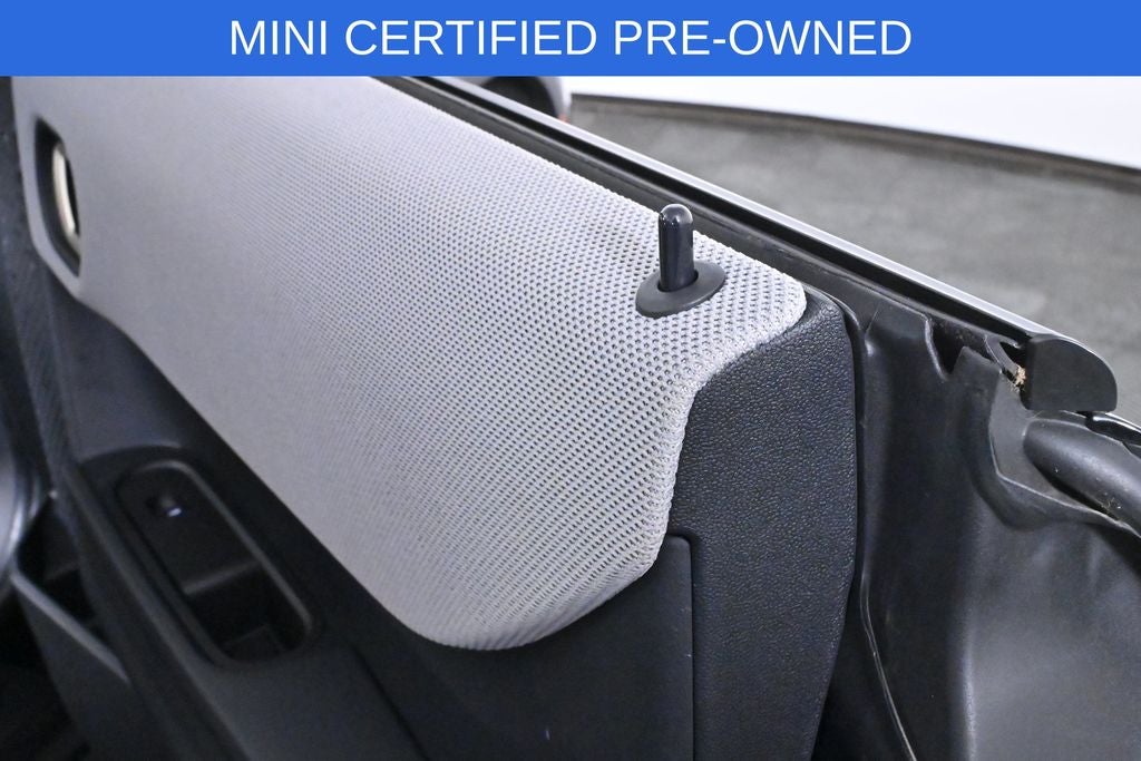 2025 MINI Cooper S Signature Plus Hardtop 2 Door