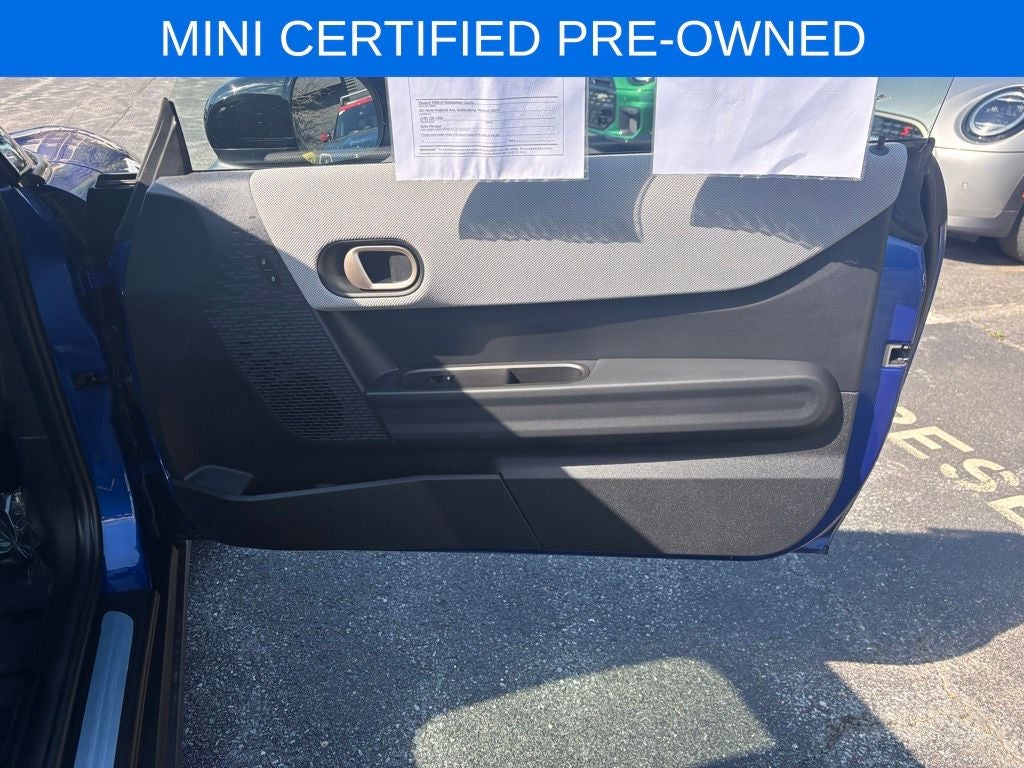 2025 MINI 2 Door Cooper S Iconic