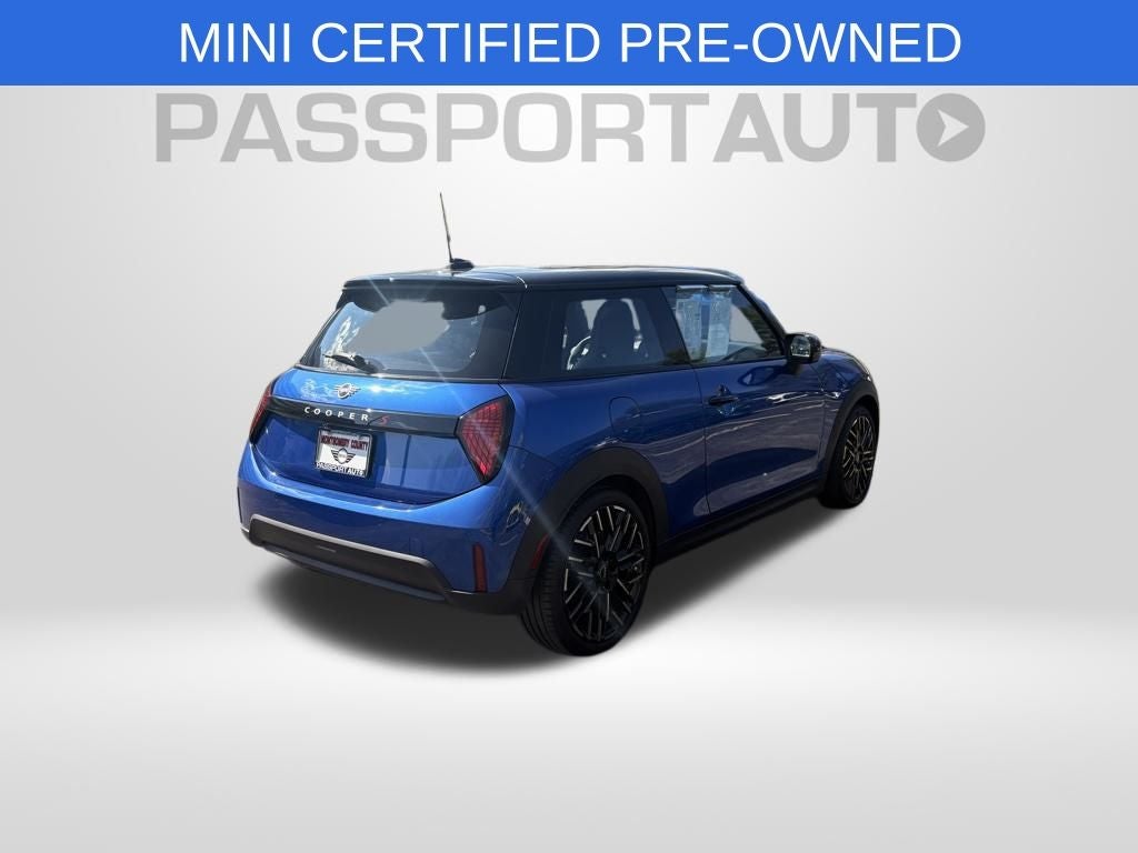2025 MINI 2 Door Cooper S Iconic