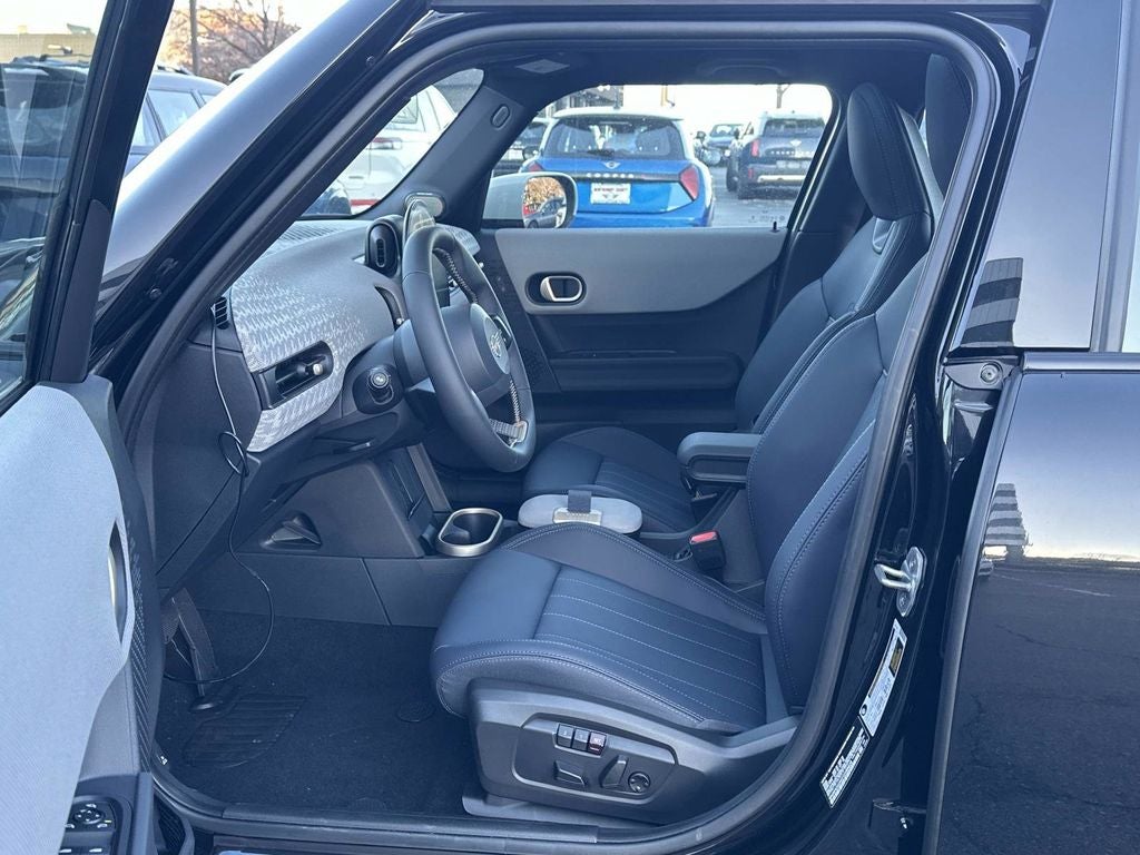 2026 MINI Cooper C Hardtop 4 Door Oxford Iconic