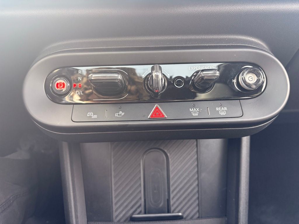 2025 MINI Cooper S Iconic Hardtop 4 Door