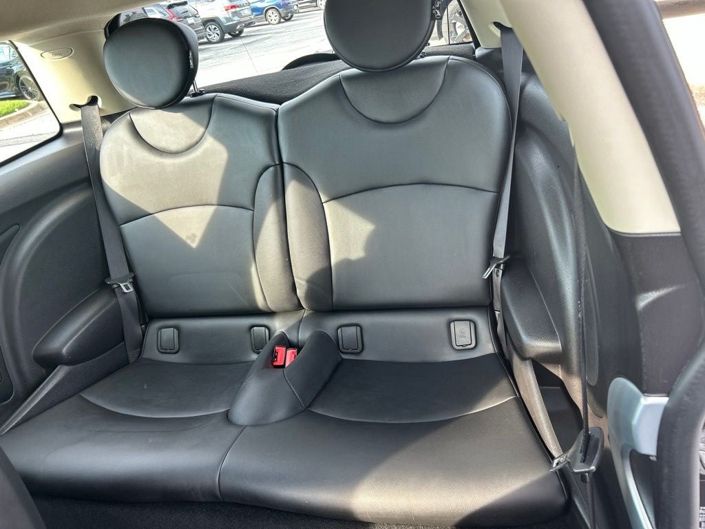 2012 MINI Cooper S Base Hardtop 2 Door