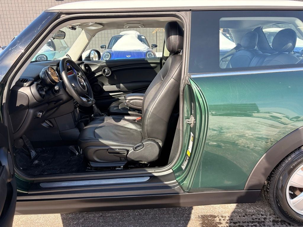 2015 MINI Hardtop 2 Door Cooper