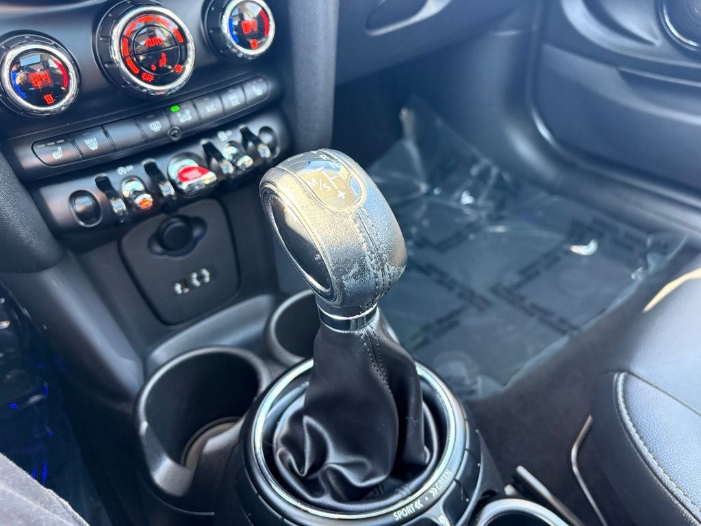 2015 MINI Hardtop 2 Door Cooper