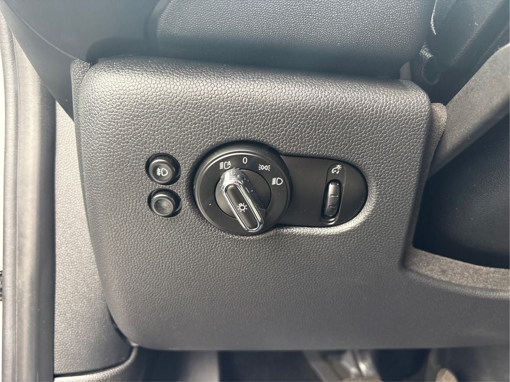 2020 MINI Cooper SE Electric Iconic