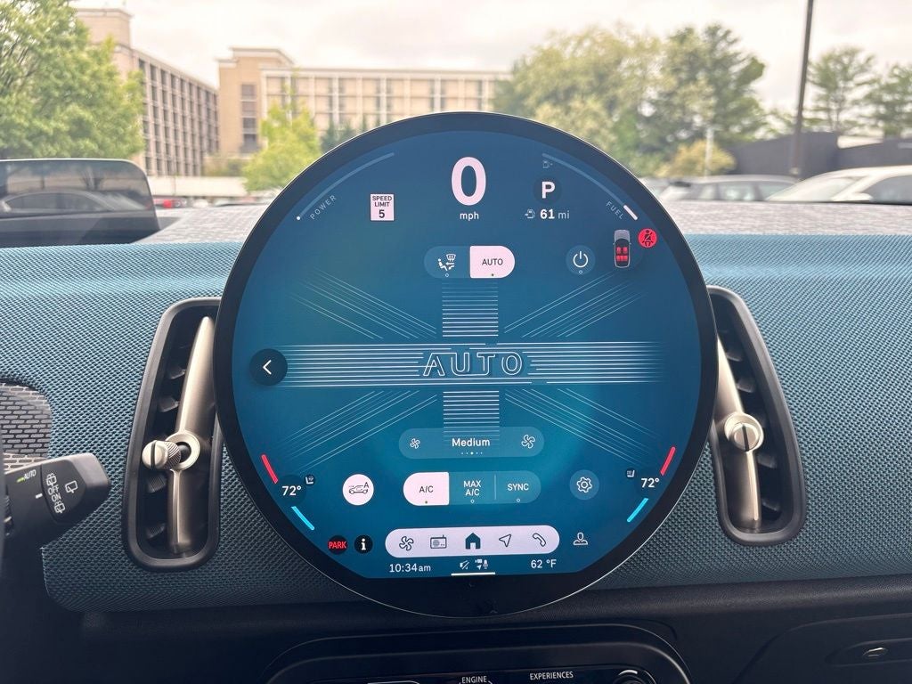 2025 MINI Cooper S Countryman Iconic