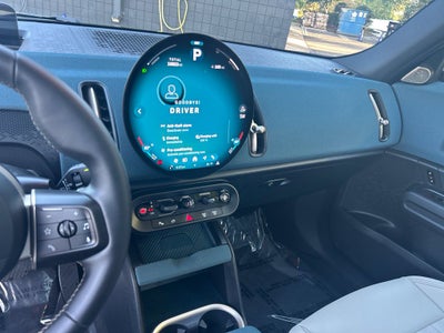2025 MINI Cooper SE Countryman Iconic ALL4