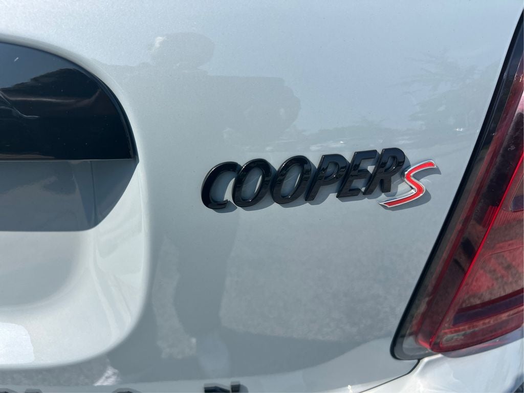 2023 MINI Cooper S Countryman Iconic