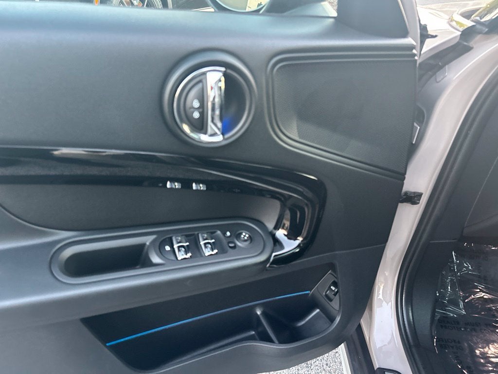 2024 MINI Cooper S Countryman Signature