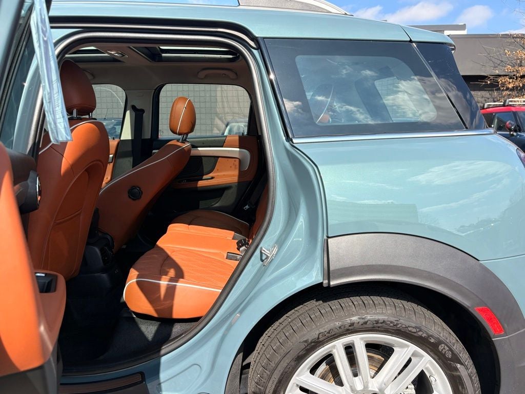 2023 MINI Countryman S ALL4 Signature