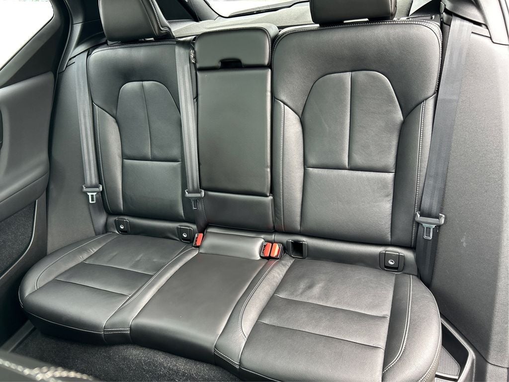 2020 Volvo XC40 Momentum AWD