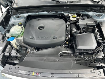 2020 Volvo XC40 Momentum AWD