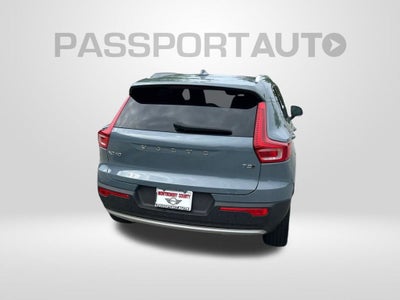 2020 Volvo XC40 Momentum AWD