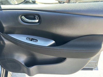 2023 Nissan LEAF S