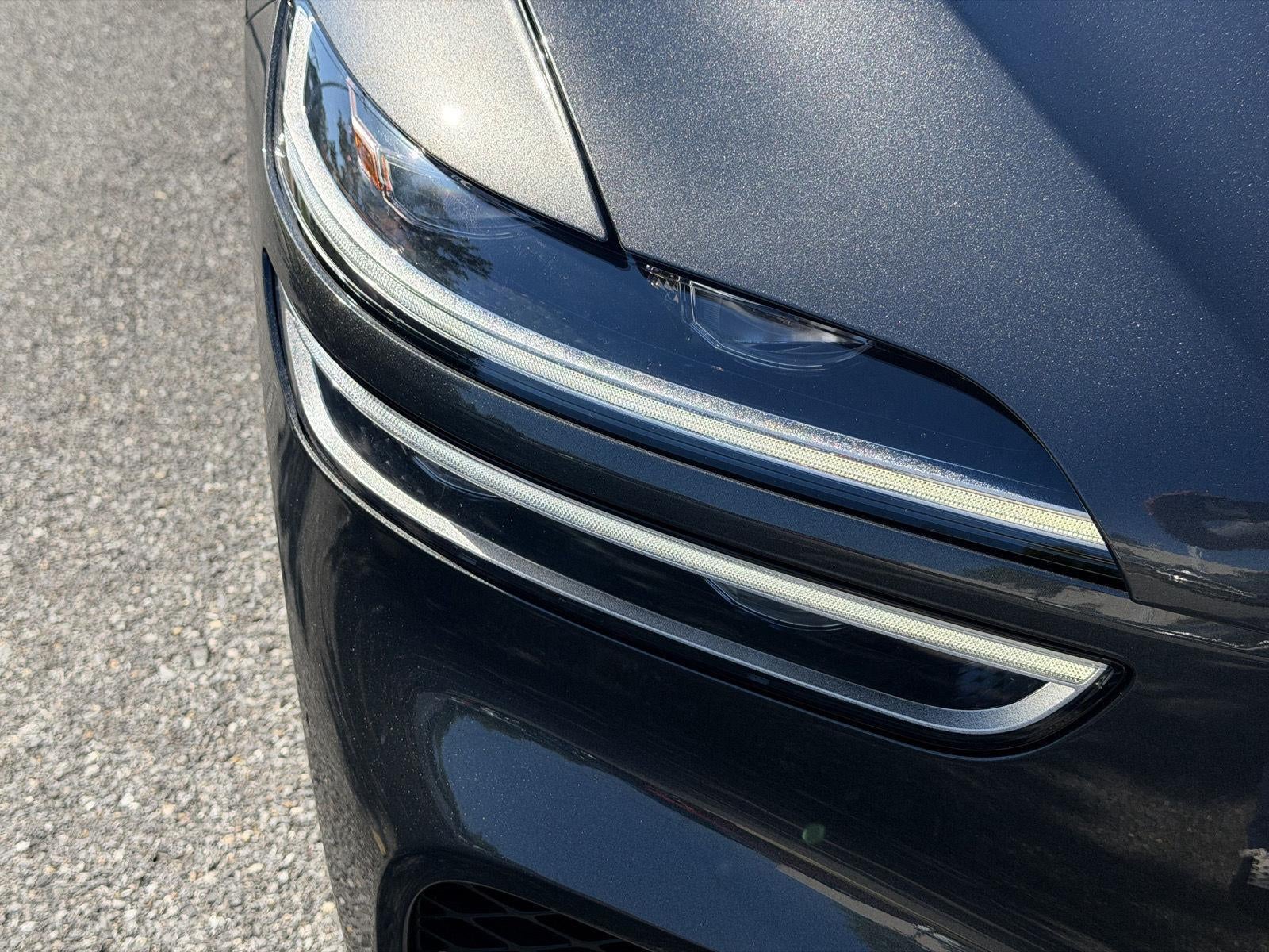 2024 Genesis GV70 2.5T
