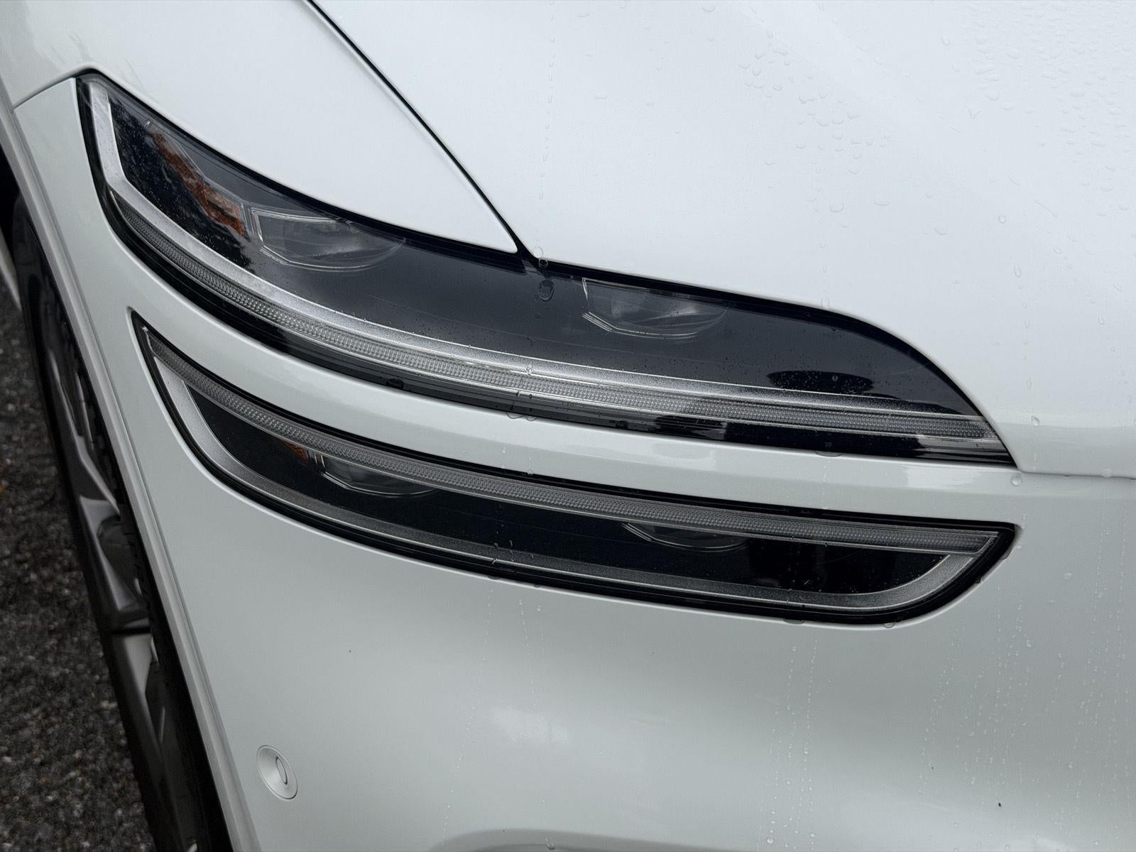 2025 Genesis Electrified GV70 Advanced