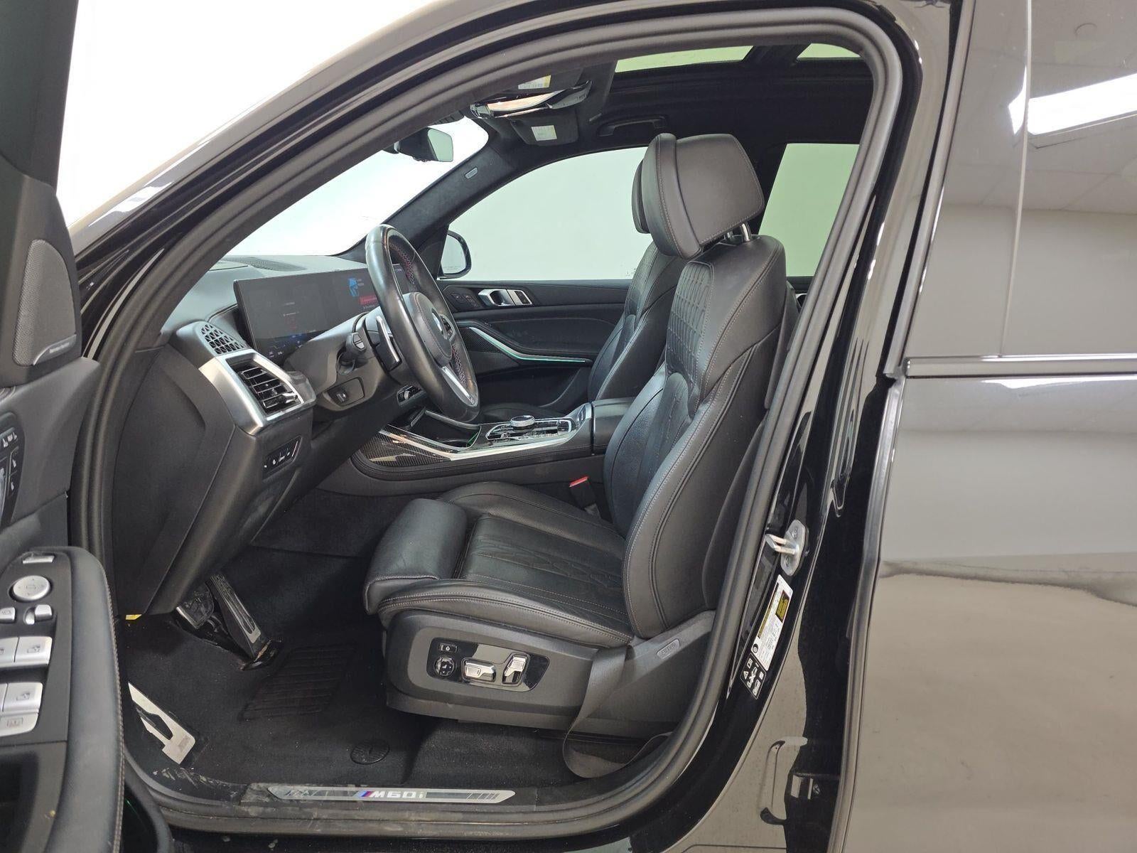 2025 BMW X7 M60i