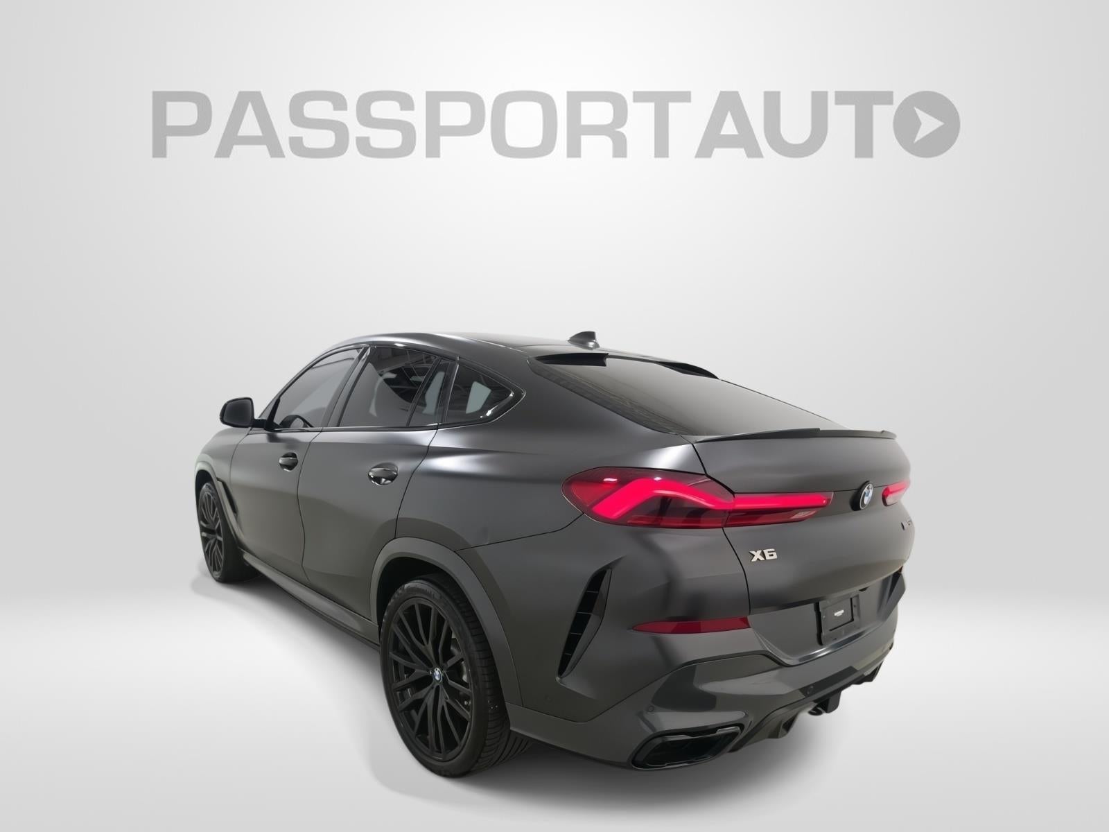 2022 BMW X6 M50i