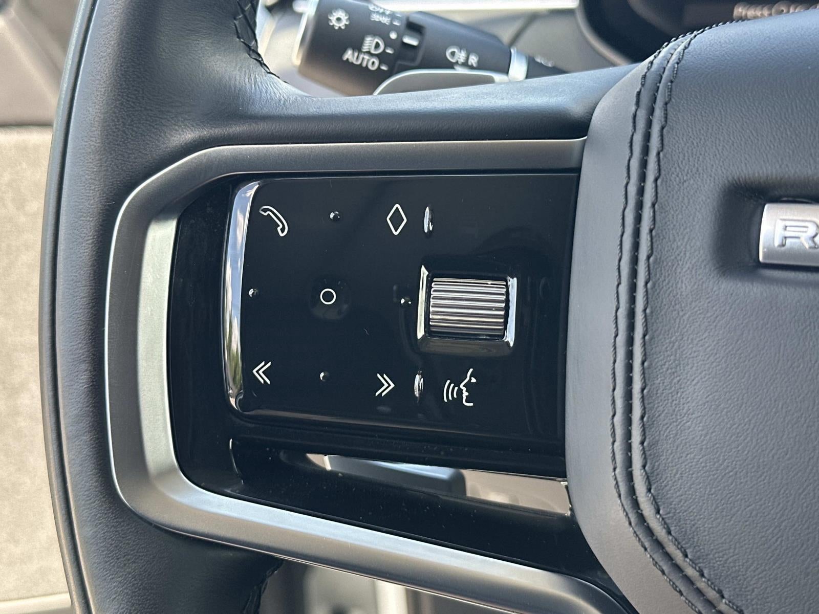 2023 Land Rover Range Rover Sport SE