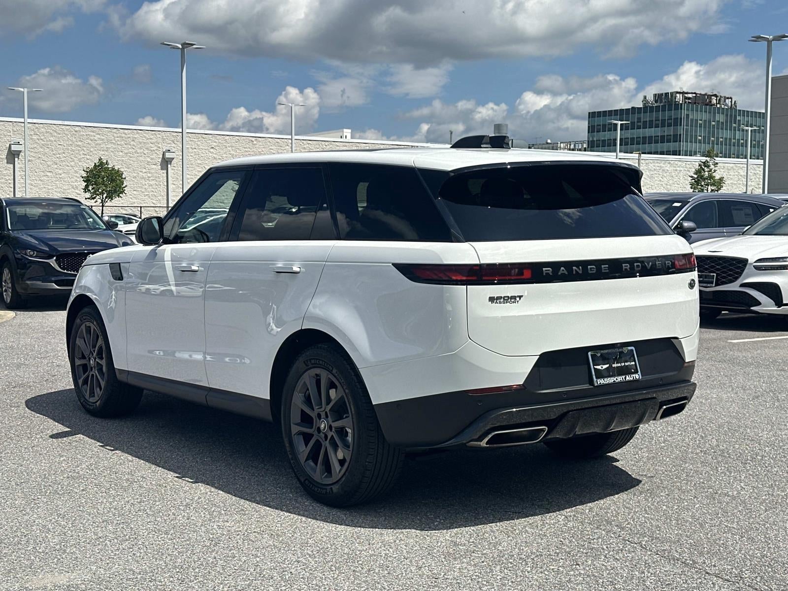 2023 Land Rover Range Rover Sport SE