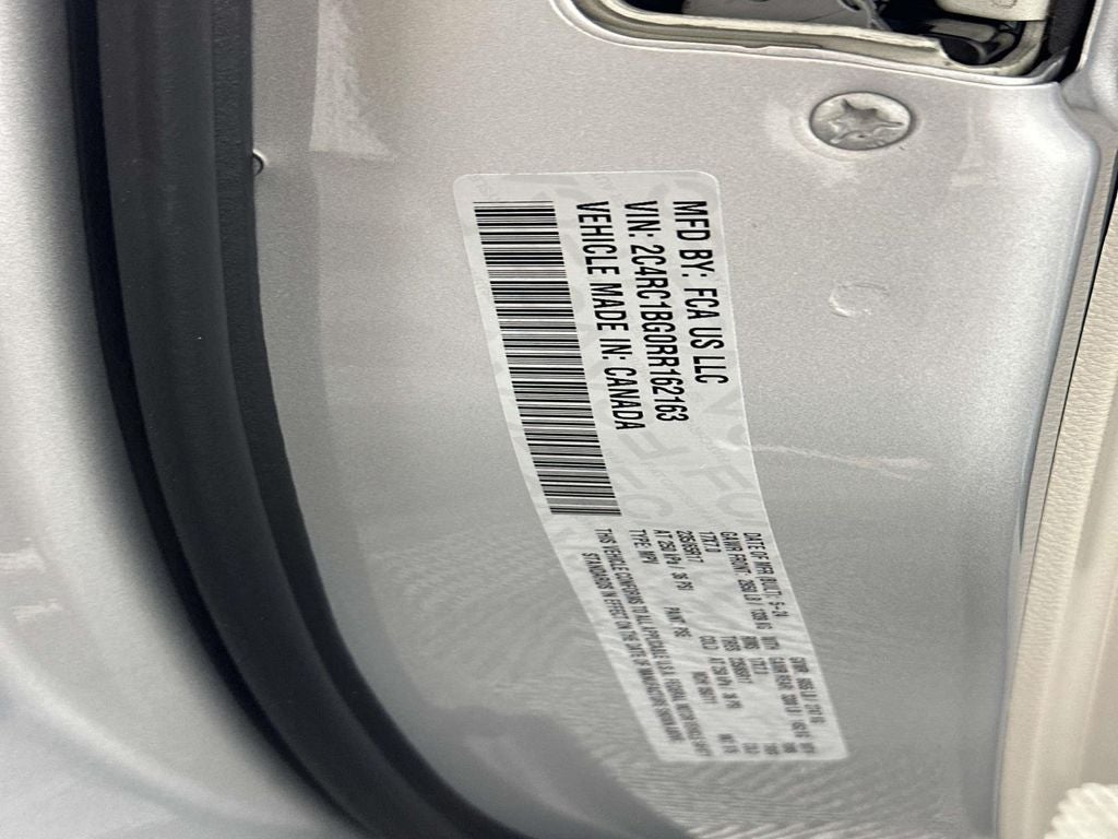 2024 Chrysler Pacifica Touring L