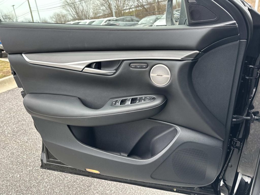 2024 INFINITI QX50 LUXE