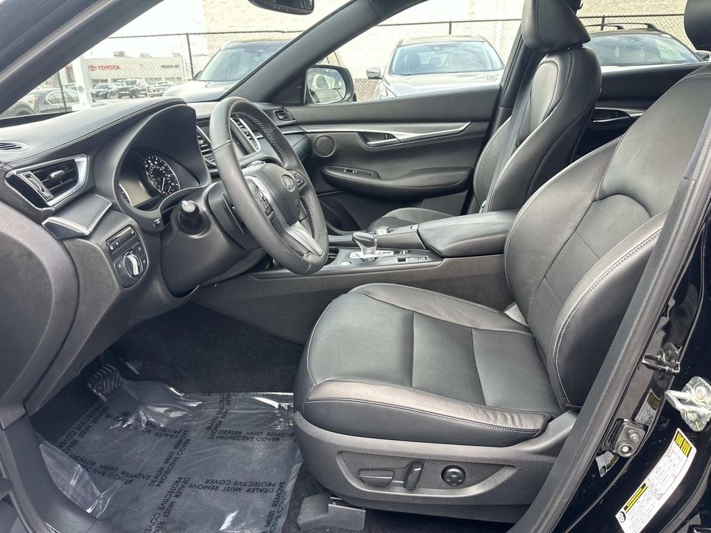 2023 INFINITI QX55 LUXE