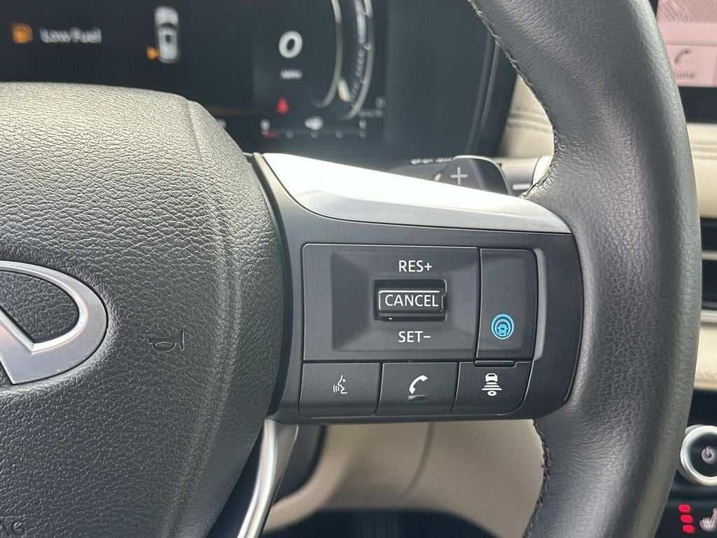 2025 INFINITI QX60 LUXE