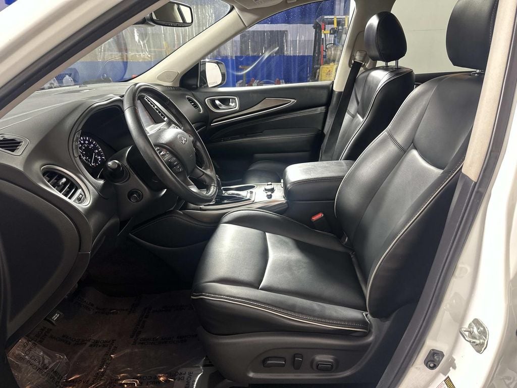 2019 INFINITI QX60 LUXE