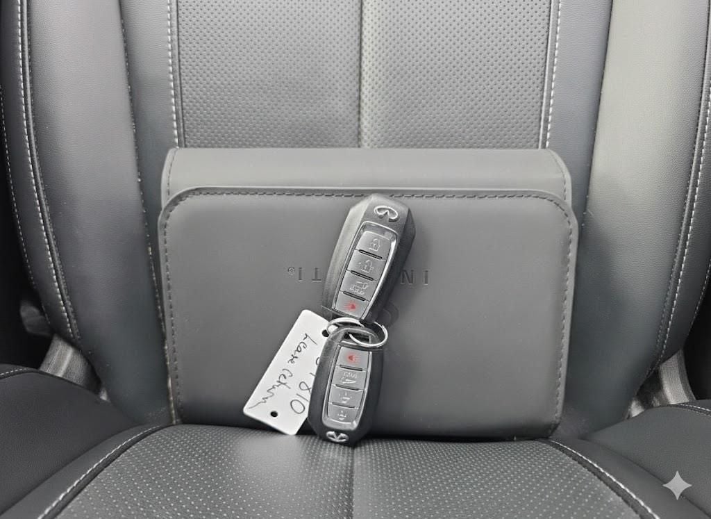 2023 INFINITI QX60 PURE