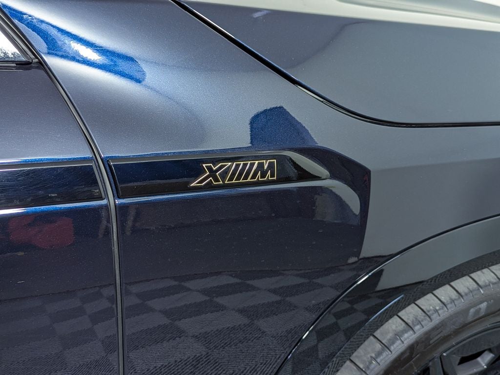 2025 BMW XM Base