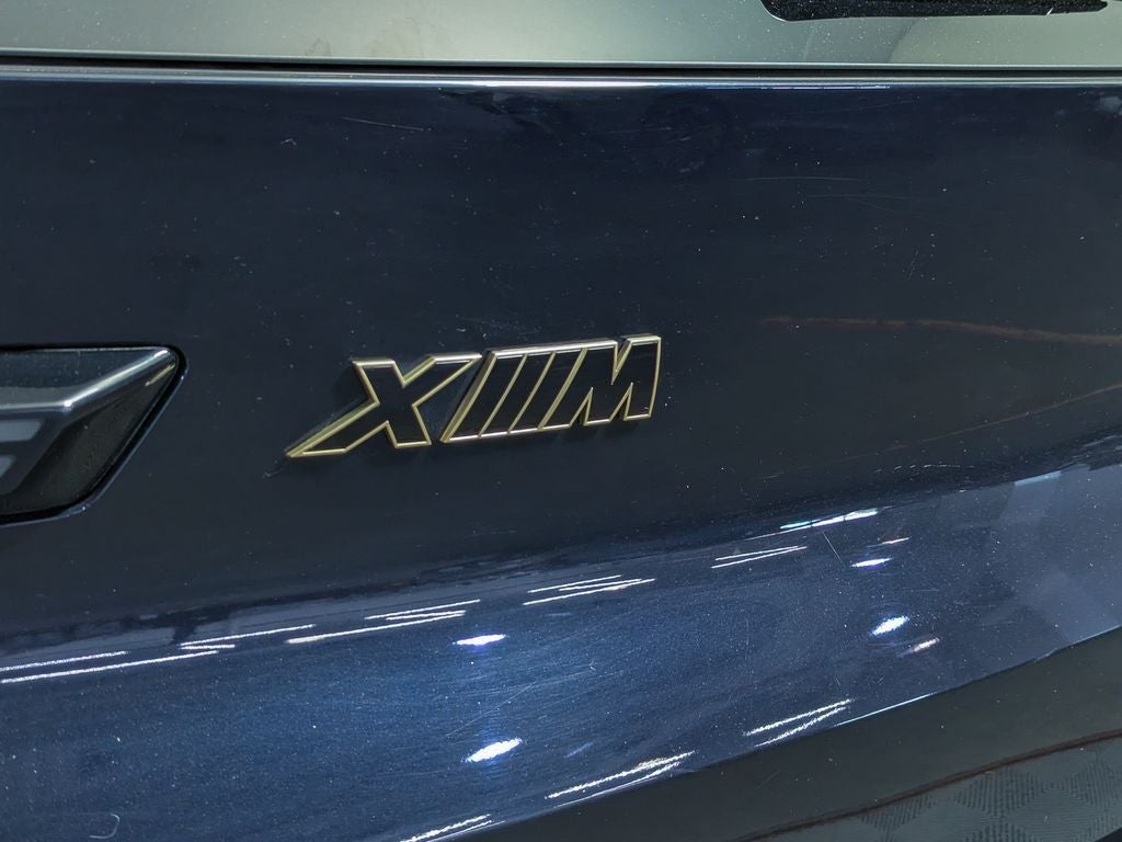 2025 BMW XM Base