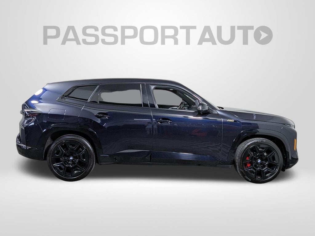 2025 BMW XM Base