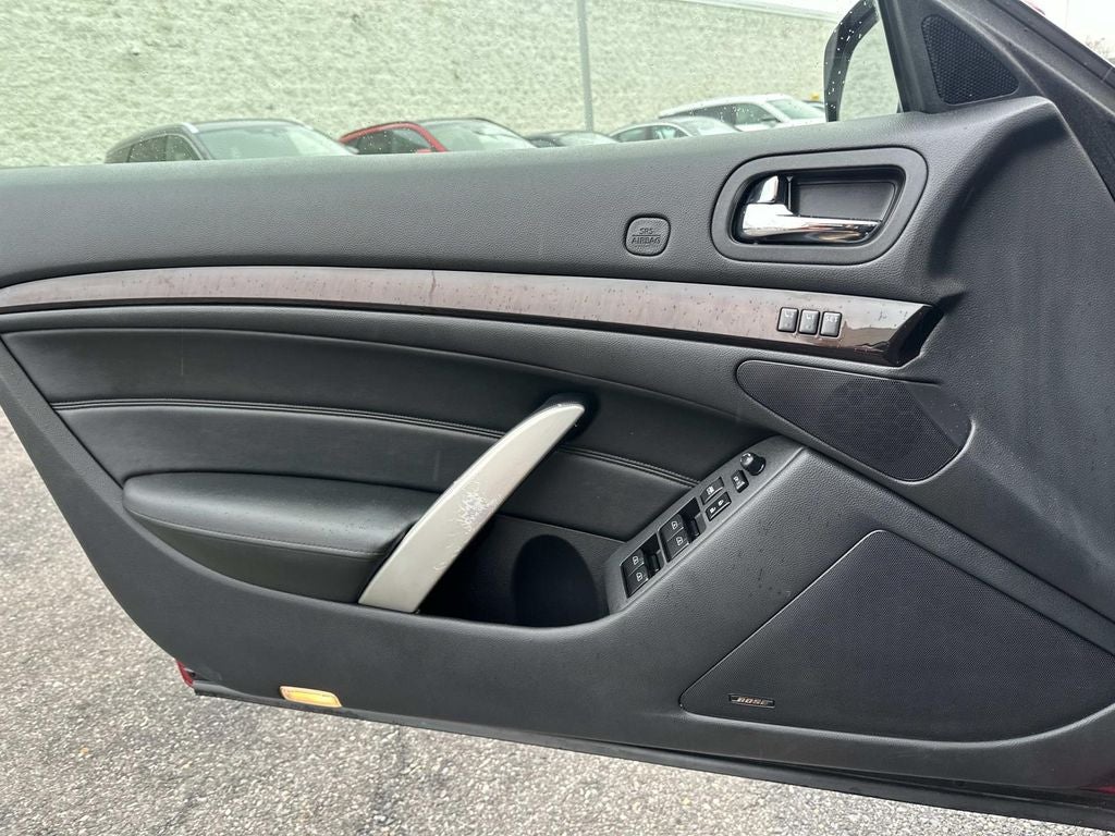 2014 INFINITI Q60 Base