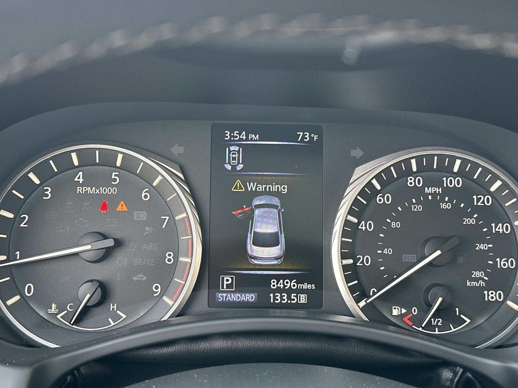 2024 INFINITI Q50 LUXE