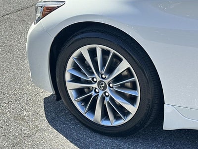 2023 INFINITI Q50 LUXE