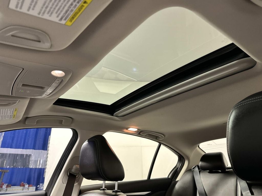 2023 INFINITI Q50 LUXE