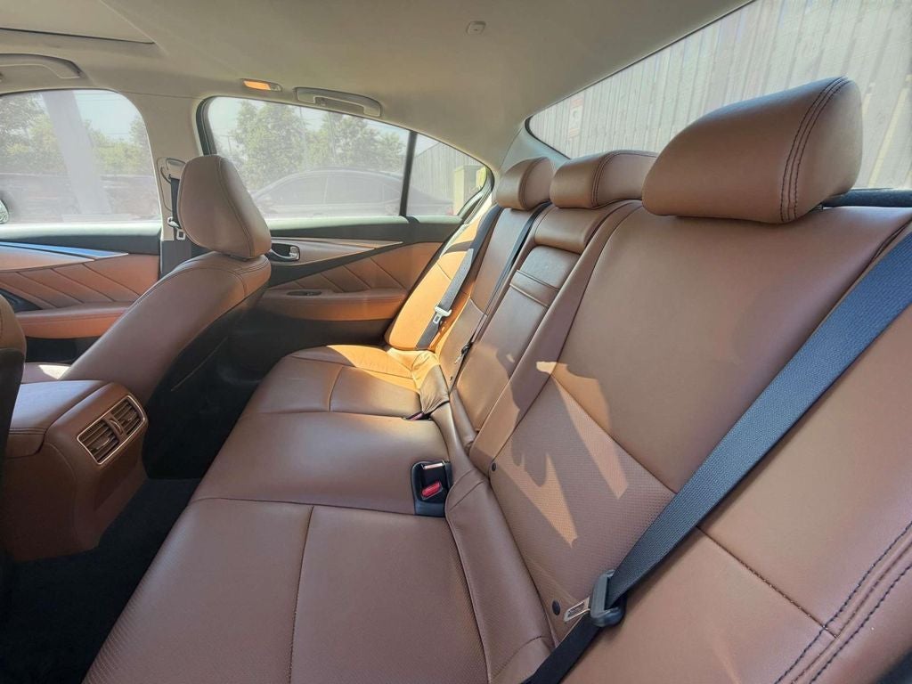 2023 INFINITI Q50 LUXE