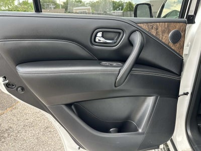 2023 INFINITI QX80 Premium Select