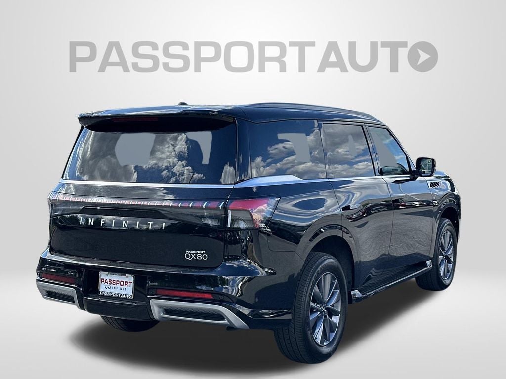 2025 INFINITI QX80 PURE