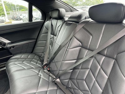 2023 BMW 7 Series 740i