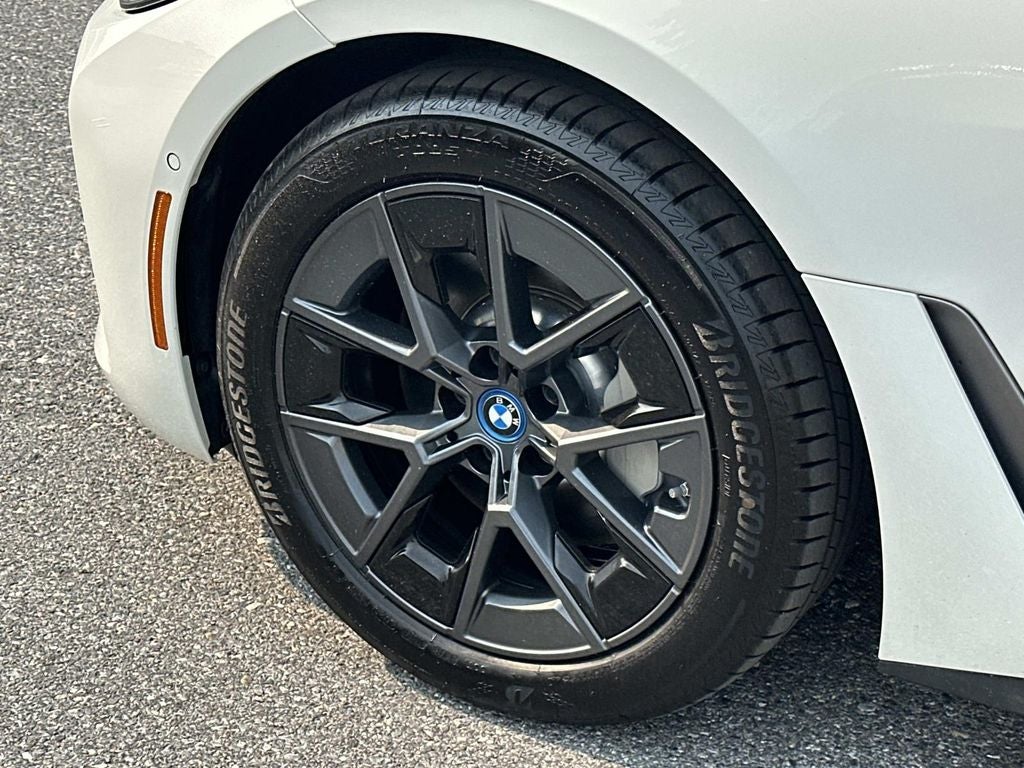 2023 BMW i4 eDrive35