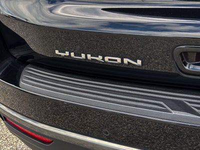 2021 GMC Yukon XL AT4