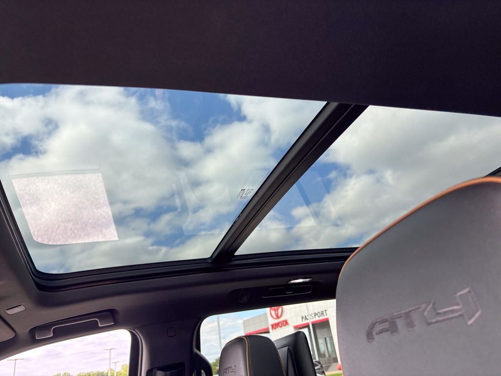 2021 GMC Yukon XL AT4