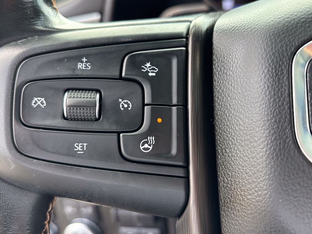 2021 GMC Yukon XL AT4