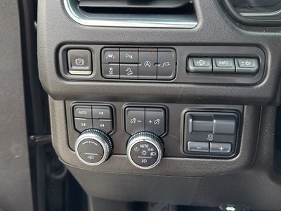 2021 GMC Yukon XL AT4