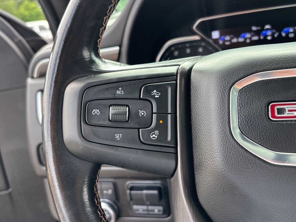 2021 GMC Yukon XL AT4