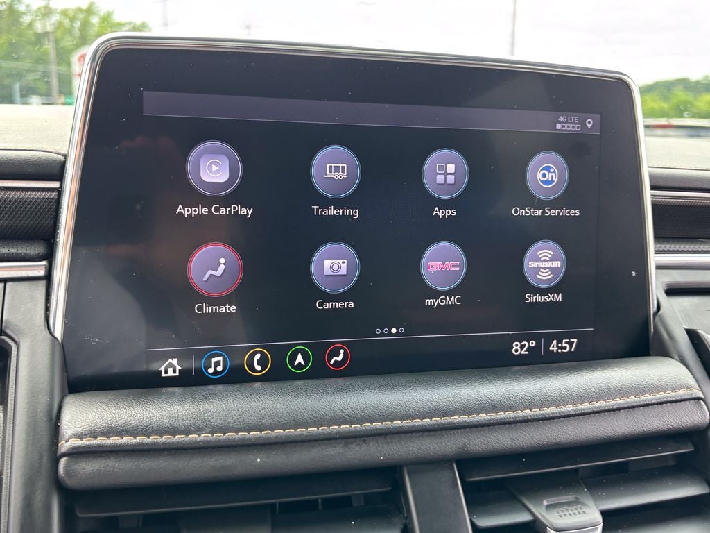 2021 GMC Yukon XL AT4