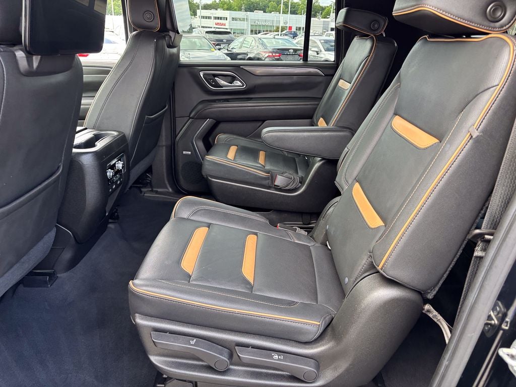 2021 GMC Yukon XL AT4