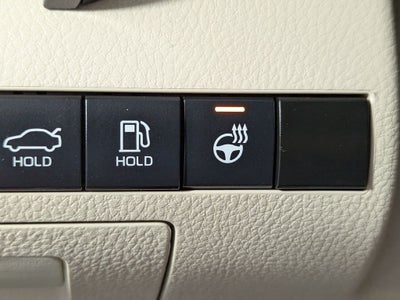 2023 Toyota Camry Hybrid XLE